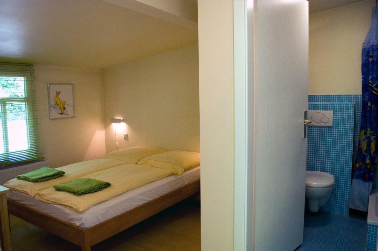 Gaestezimmer Der Adler Wirtschaft Hattenheim Esterno foto